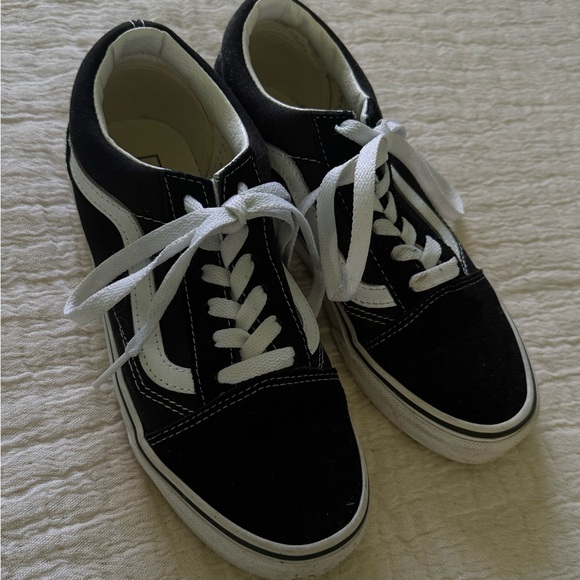 Vans shoes - Picture 2 of 3